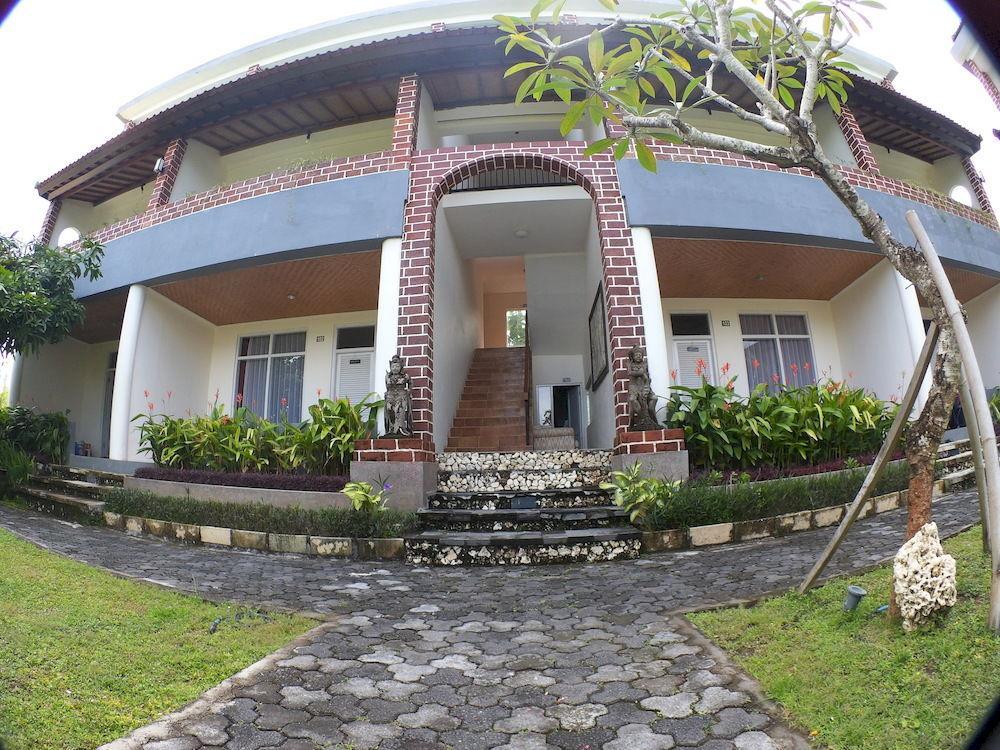 Pecatu Guesthouse Uluwatu  Exterior photo
